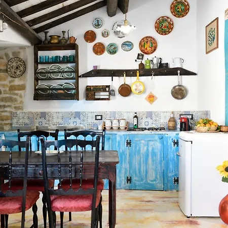 La Pergola Holiday home Gergei