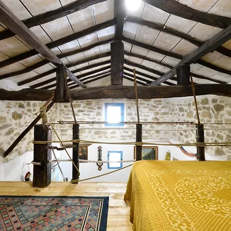 Semesterbostad La Pergola *